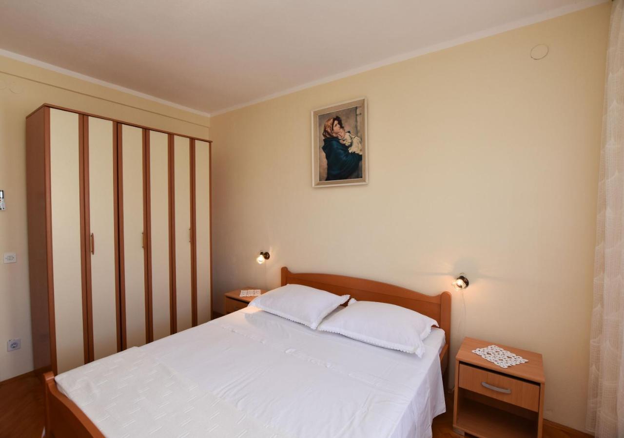Apartment Ruzica Primosten Exterior photo
