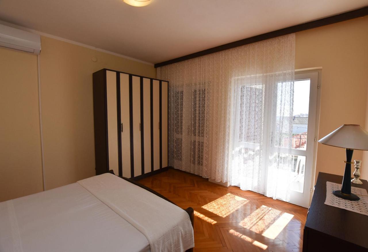 Apartment Ruzica Primosten Exterior photo